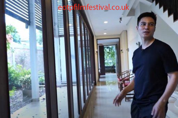 Rumah Mewah Baim Wong