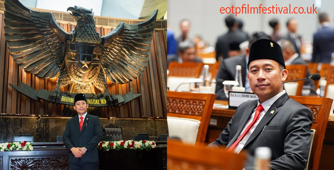 Kerap Tampil Rapi Berjas